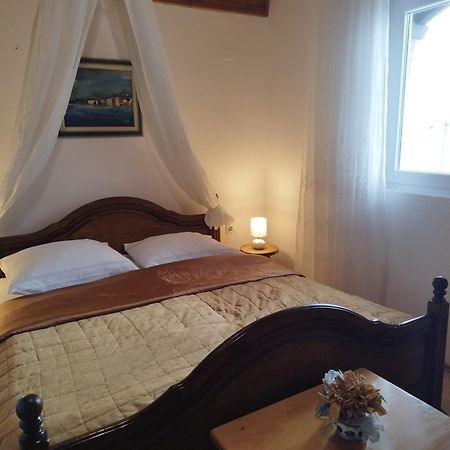 Apartmans Martha Karlobag Εξωτερικό φωτογραφία