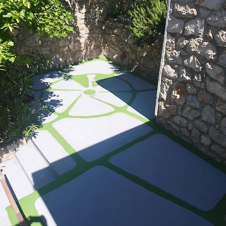 Apartmans Martha Karlobag Εξωτερικό φωτογραφία